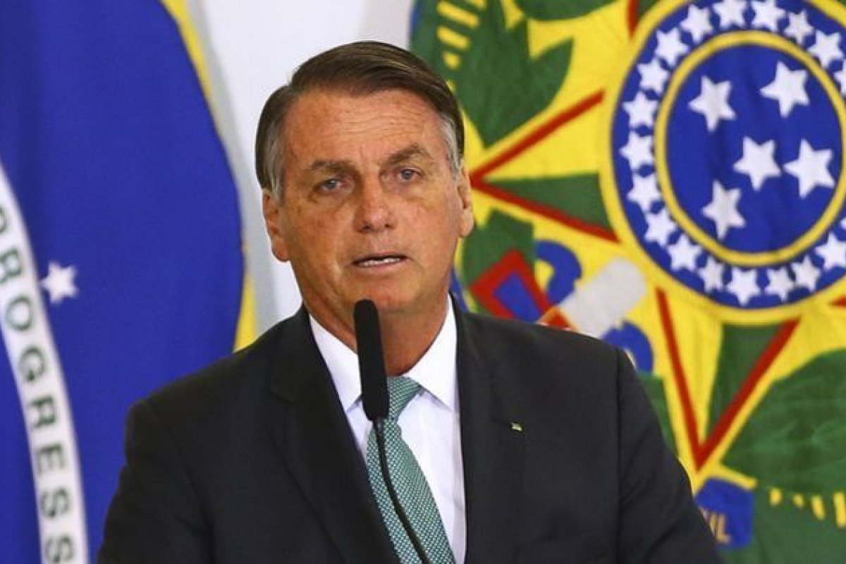 Justiça proíbe a União de promover Bolsonaro nas redes oficiais