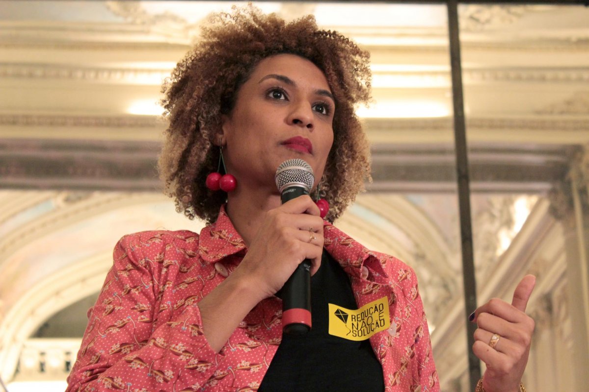 Após quatro anos, MP colhe novos depoimentos sobre assassinato de Marielle Franco