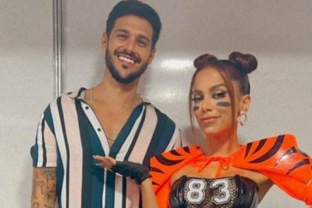 Rodrigo Mussi, do 'BBB22', encontra Anitta em show