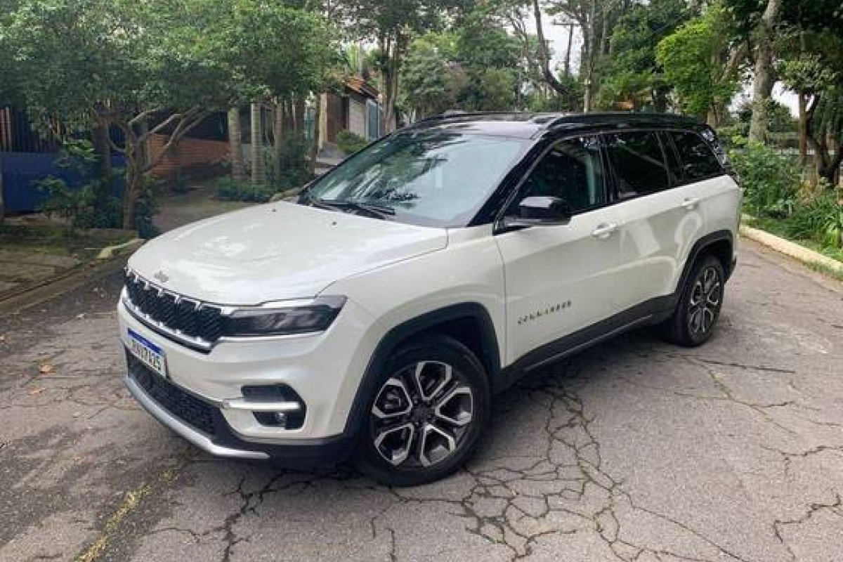 Farol da Bahia testa Jeep Commander Limited 2022