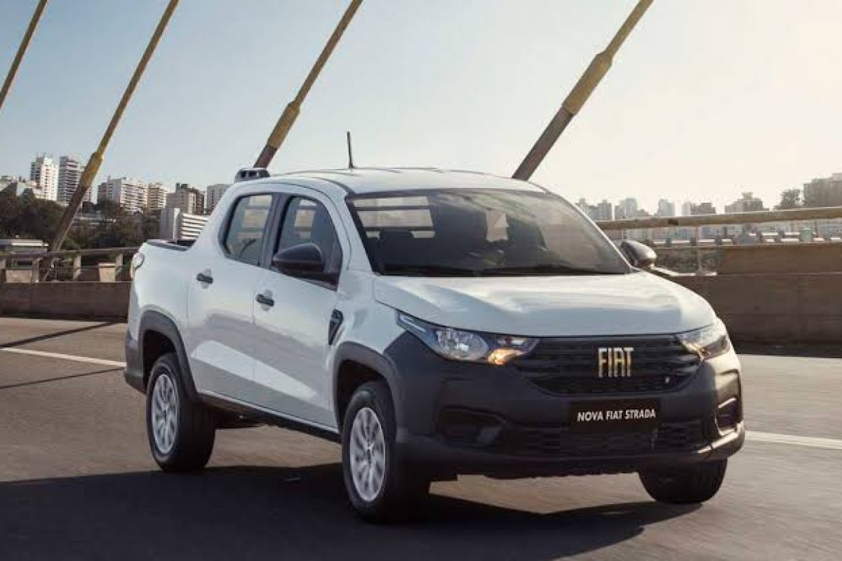 Fiat tira de linha versão Endurance cabine dupla da Strada