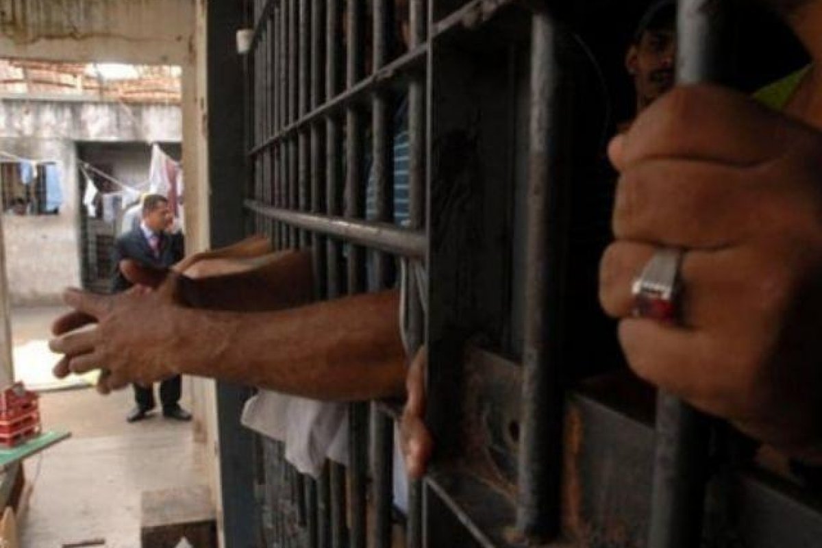 Covid: homens morrem 98% mais e mulheres se contaminam 22% mais em presídios