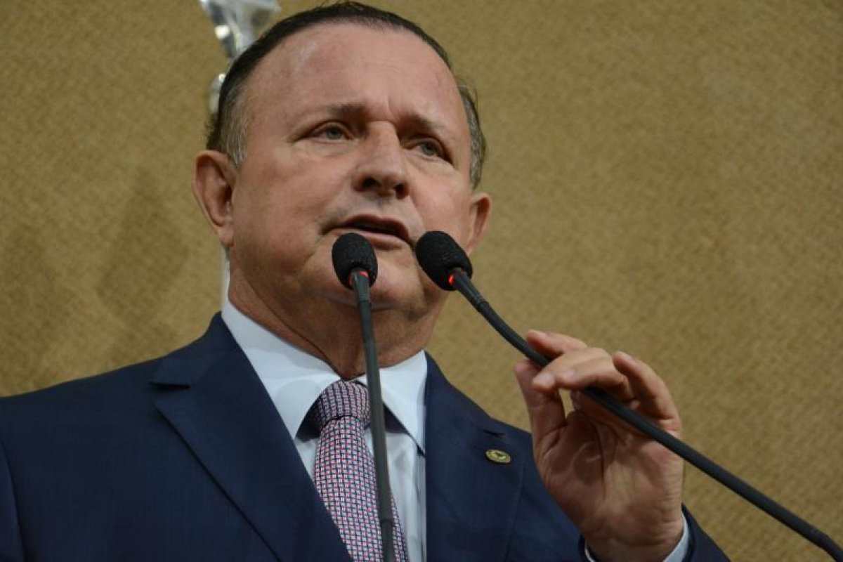 Presidente da AL-BA não descarta rumores de Rui Costa no Senado