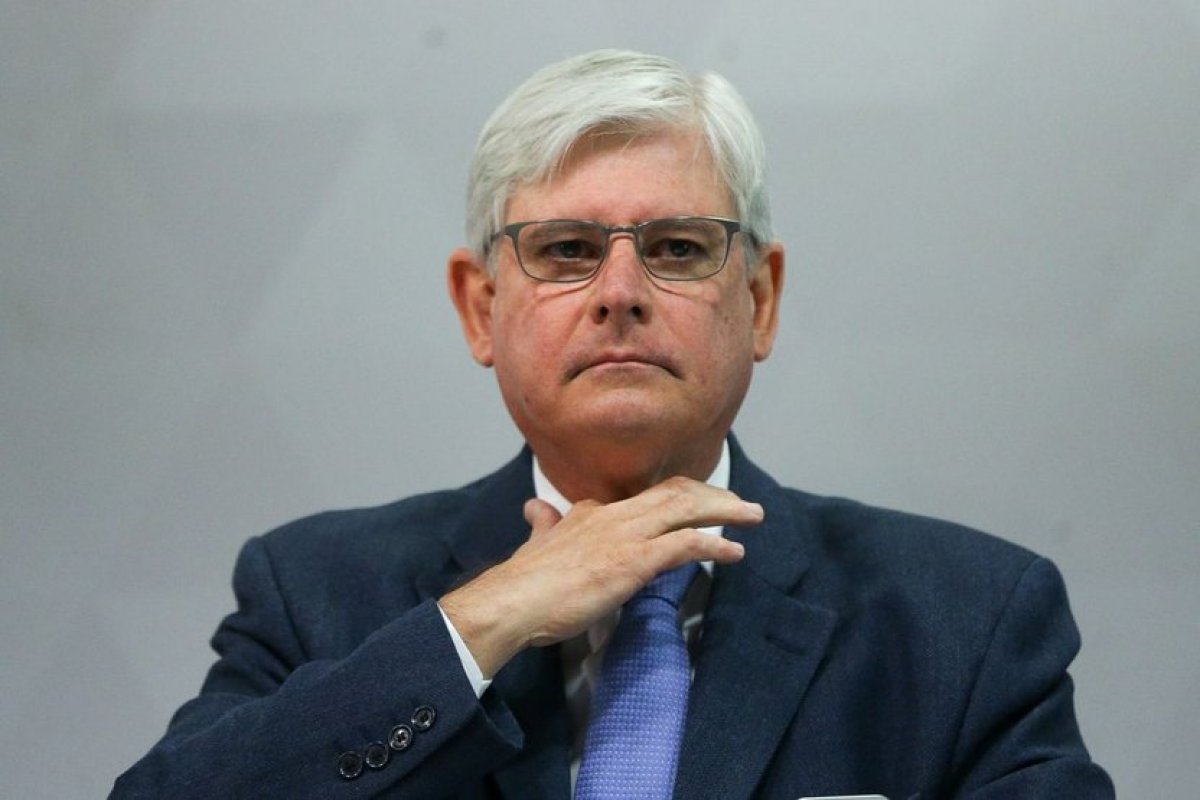 Janot recorre de decisão que manteve ação penal sobre plano de matar Gilmar Mendes