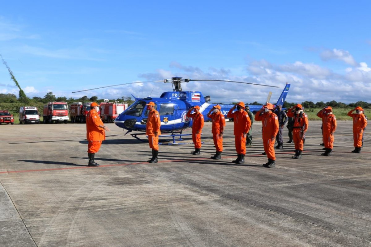 Bombeiros Militares da Bahia ajudarão nos resgates em Petrópolis