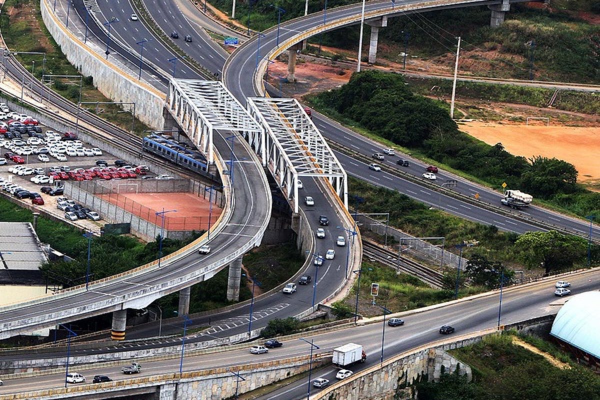 Conder e OAS são condenadas a pagar R$ 15 mil por danos em imóvel