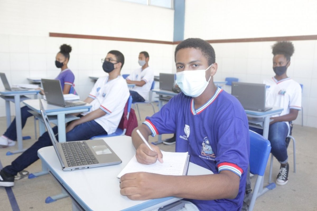 Governo da Bahia estabelece aulas normais no período em que seria realizado o carnaval