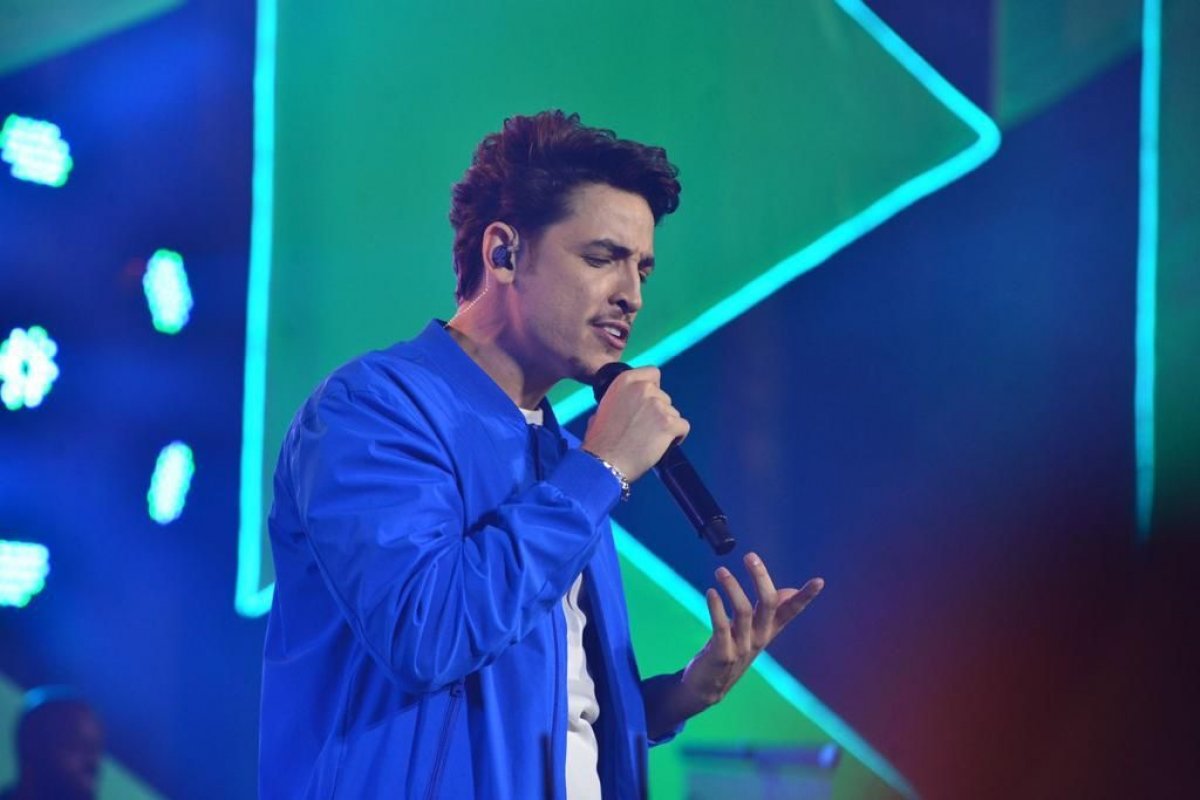 Gah Bernardes divulga clipe de “Se Eu Tivesse Coragem”