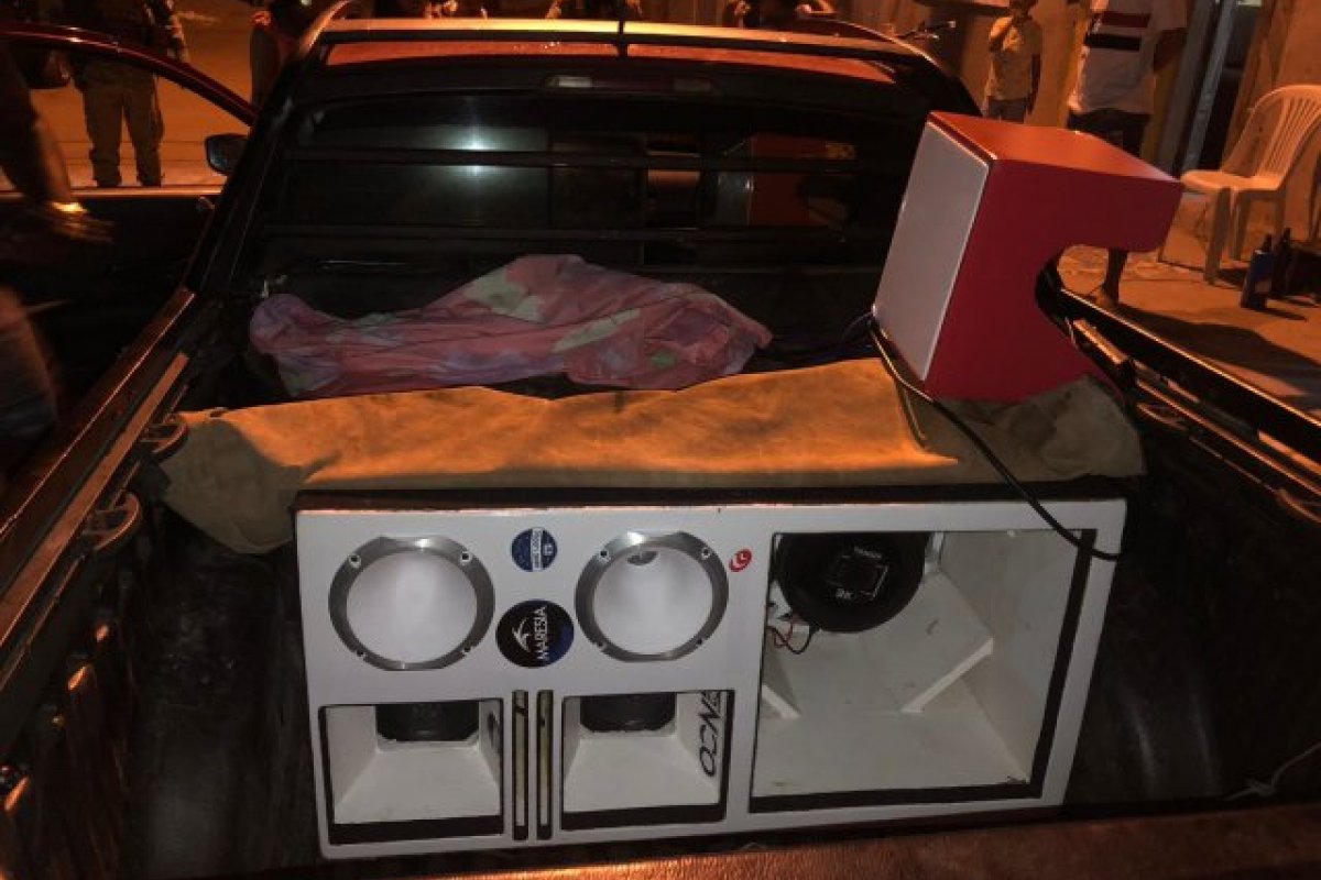 Operação em Feira de Santana apreende 16 aparelhos de som e encerra festa paredão