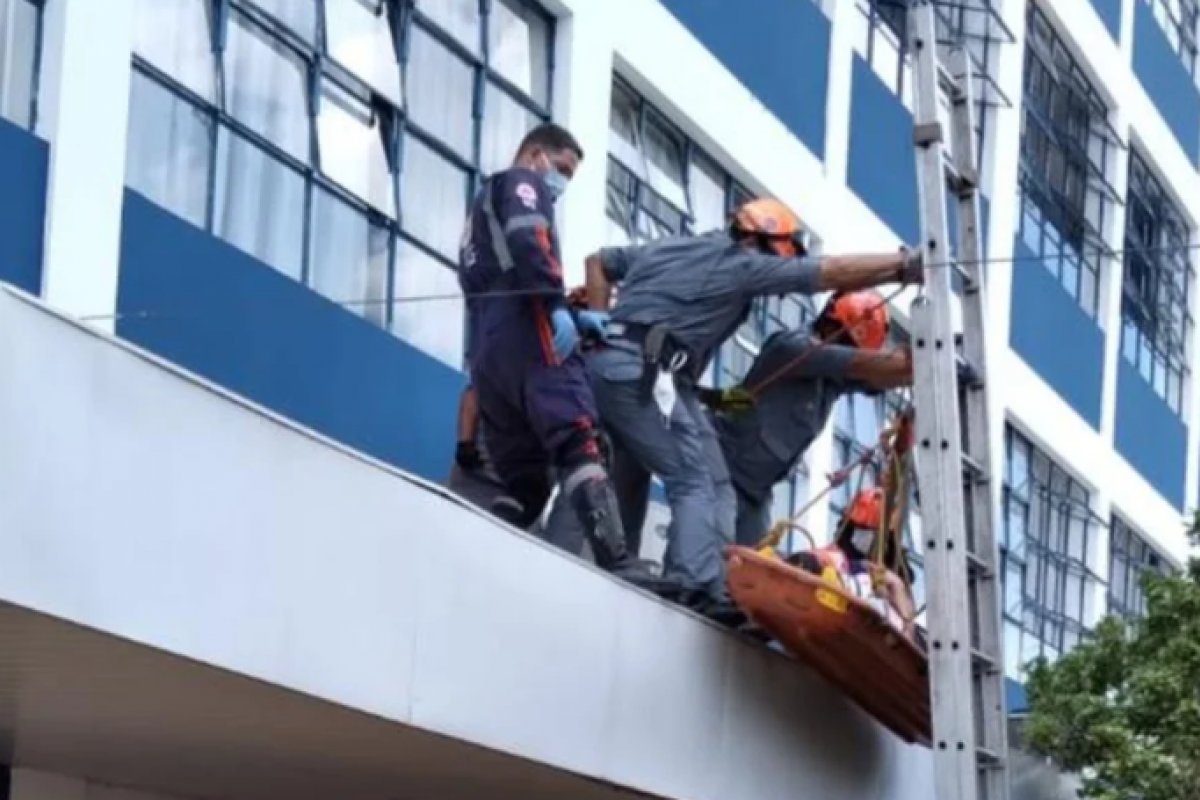 Candidata da OAB cai de prédio durante realização da prova em SP