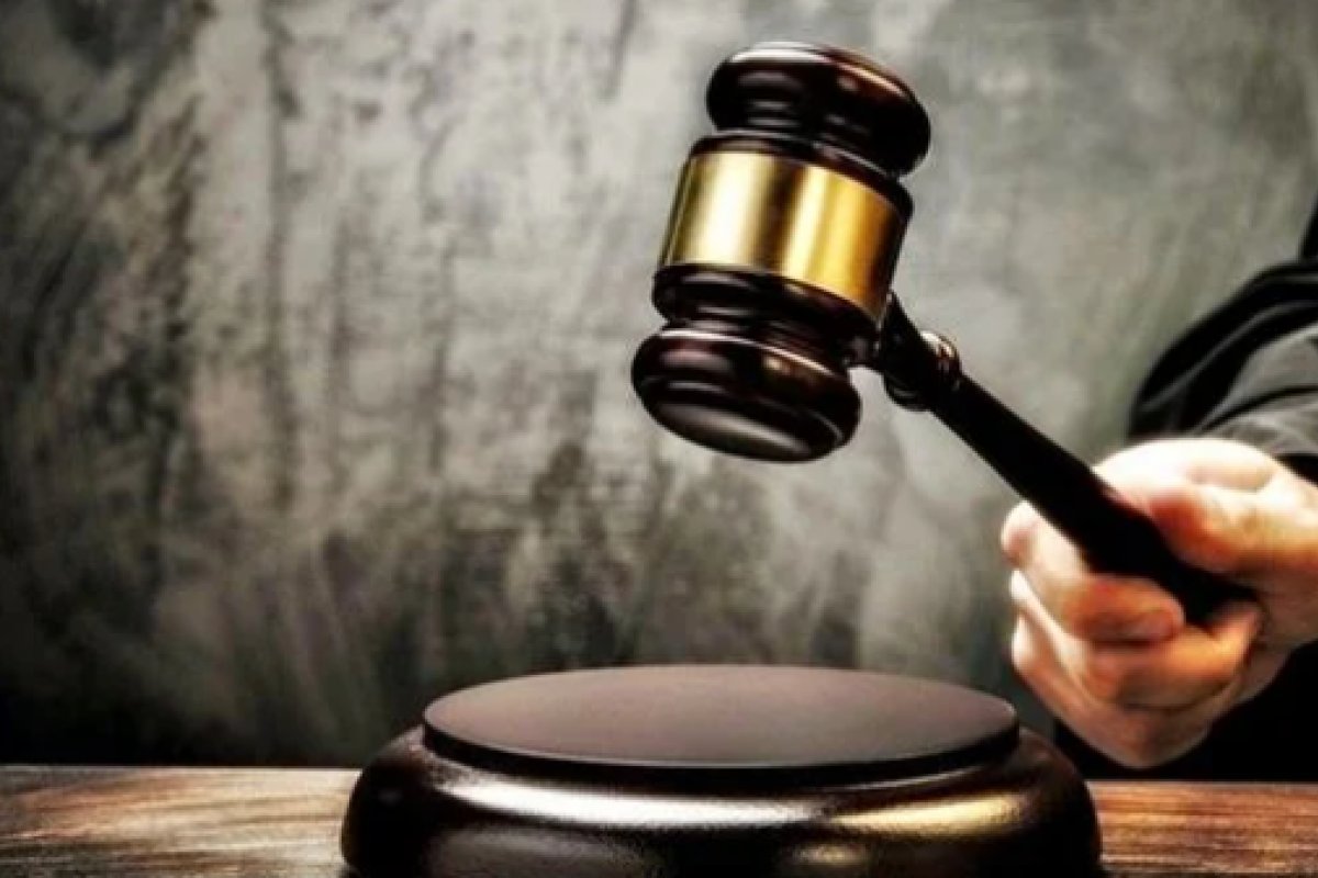 Juiz viraliza após pedido inusitado de sessão na Quarta de Cinzas; confira