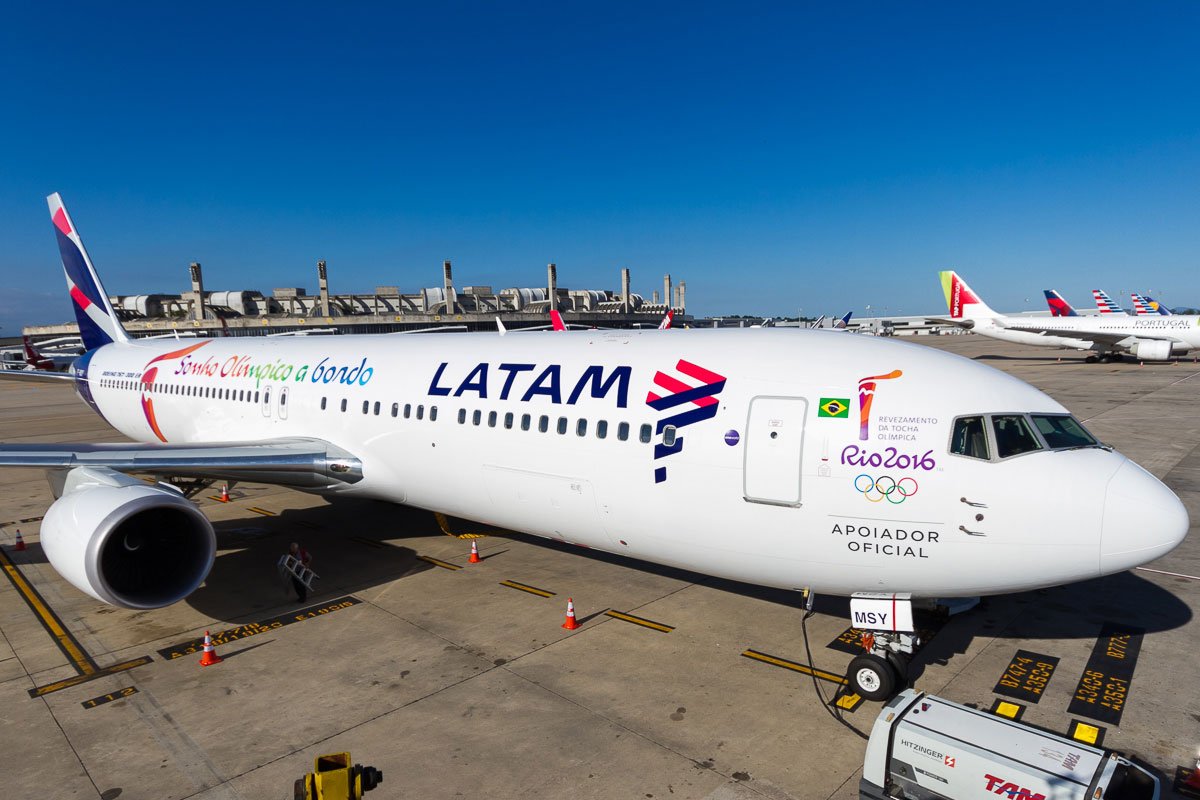 Latam cobra tarifa dinâmica para despacho de bagagens