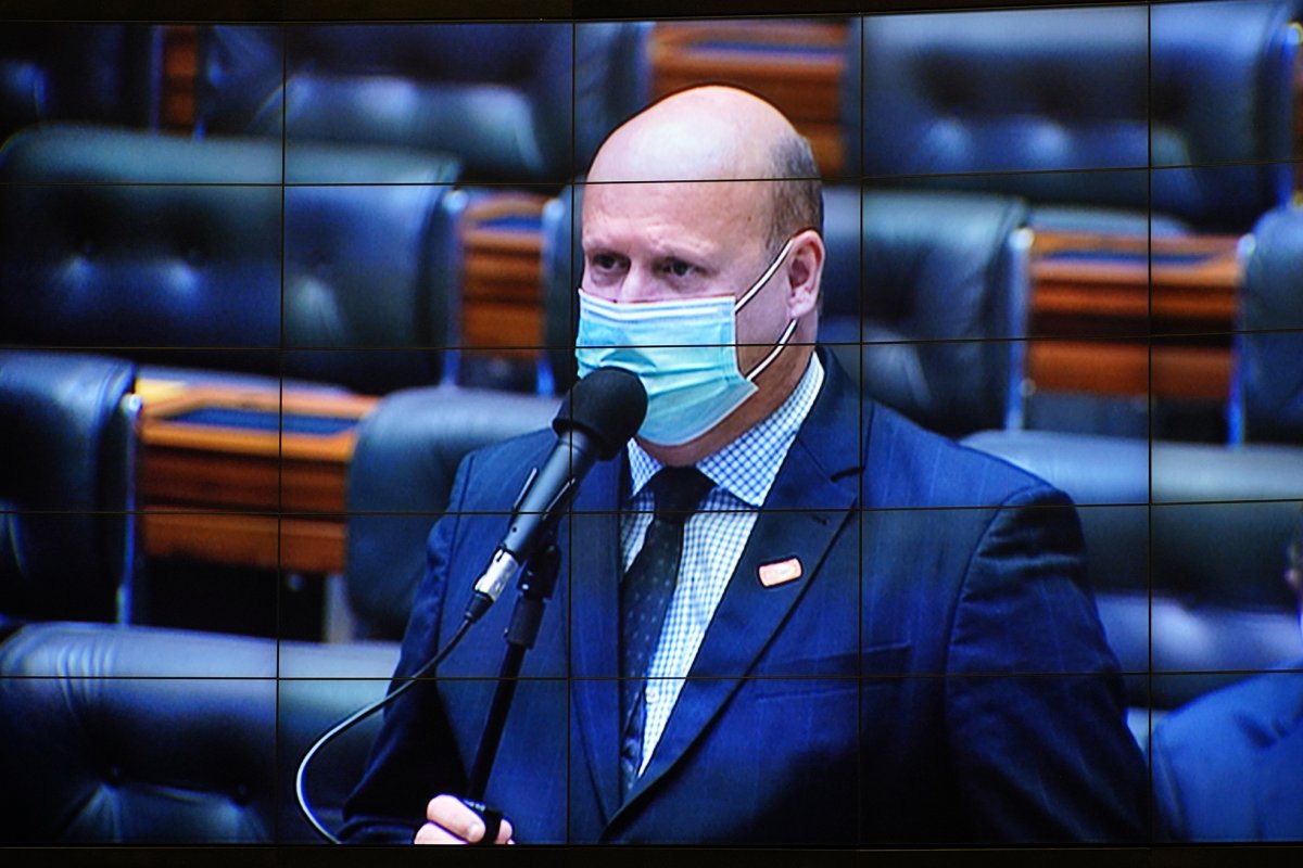 PL prevê pena maior para ofensa relacionada à magreza ou à obesidade