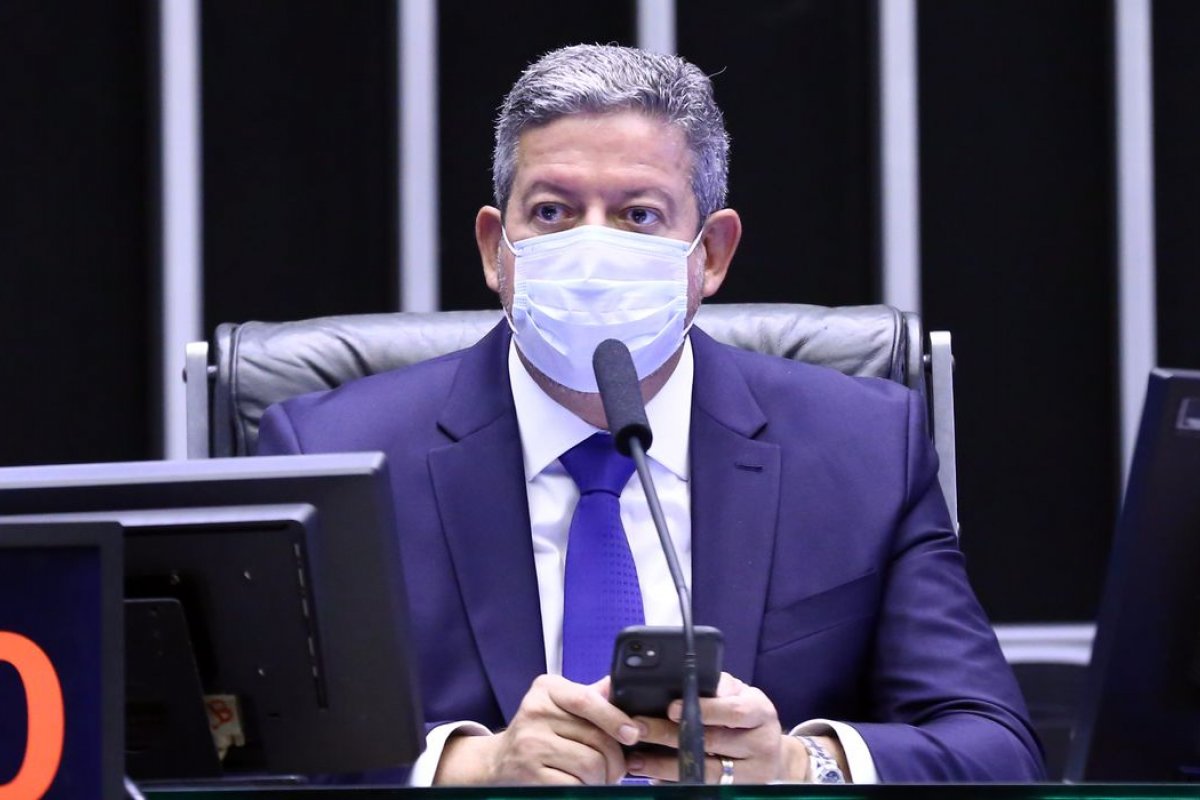 Projeto sobre cassinos e outros jogos pode ser votado nesta quarta, diz Lira