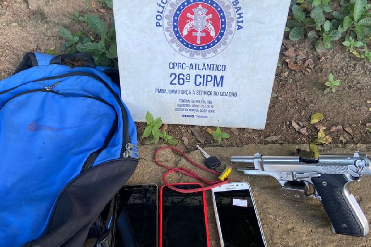 Polícia prende suspeitos de assaltar loja de celulares na Av. Vasco da Gama