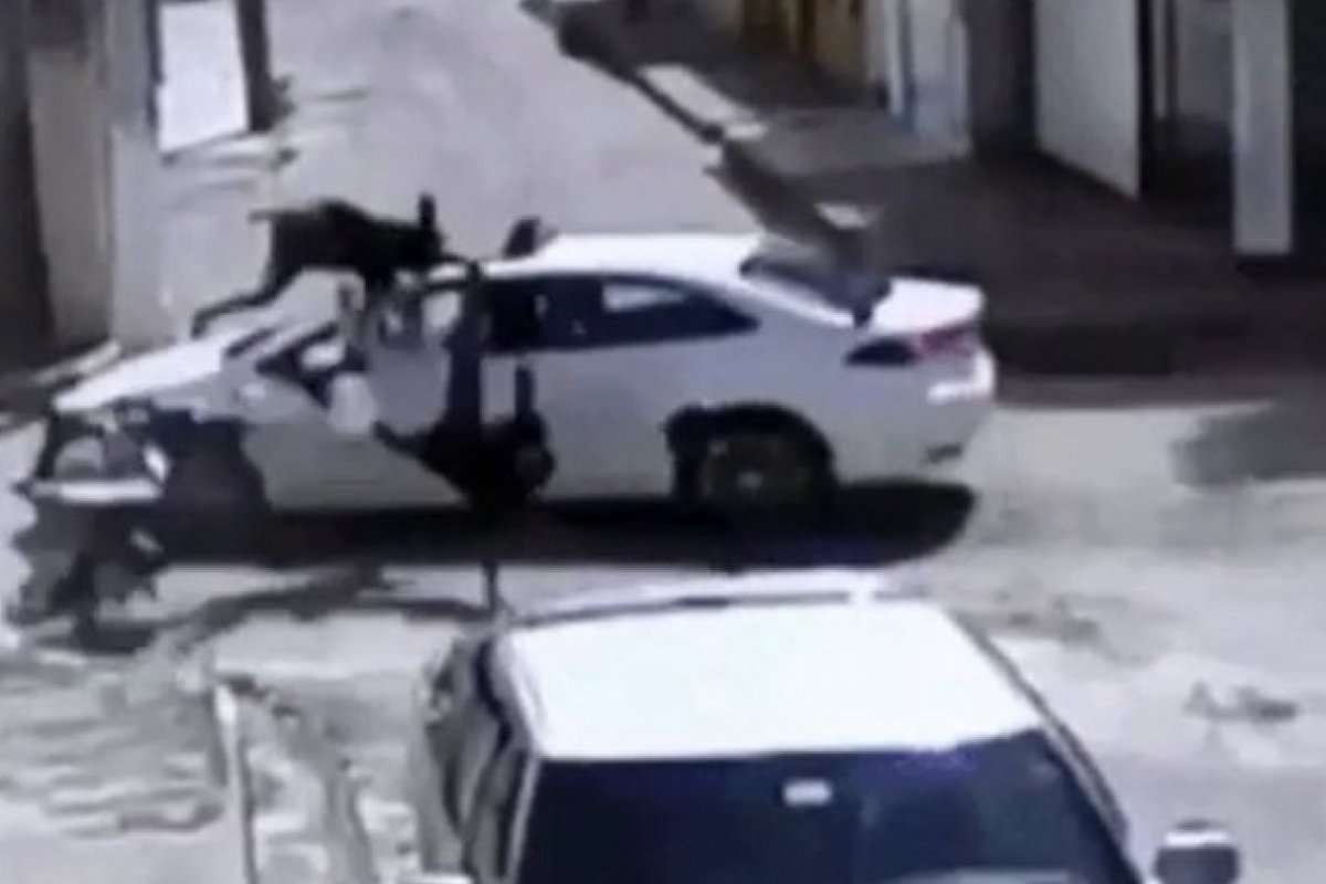 Bebê é arremessado de moto em acidente no oeste da Bahia