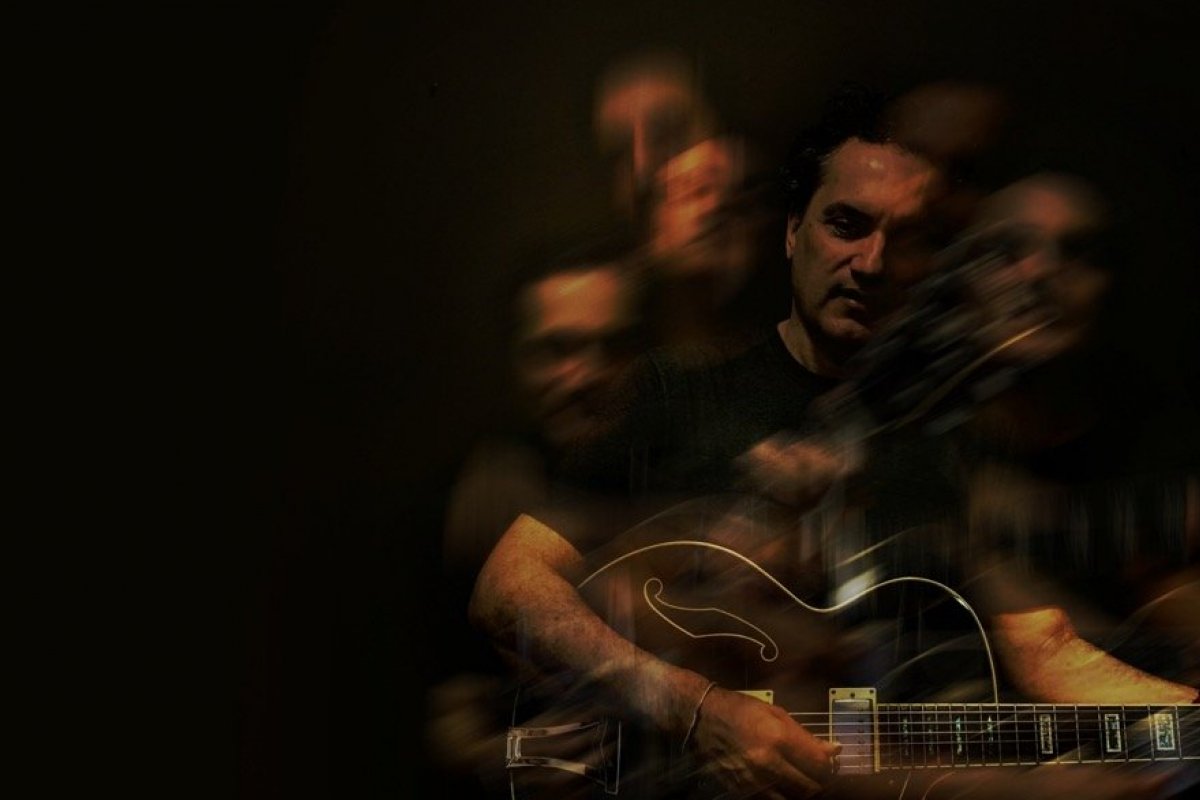 Com muita maturidade e memórias afetivas, Péri finaliza canções e lança novo trabalho autoral, o álbum inédito, ”Eu e o Tempo”