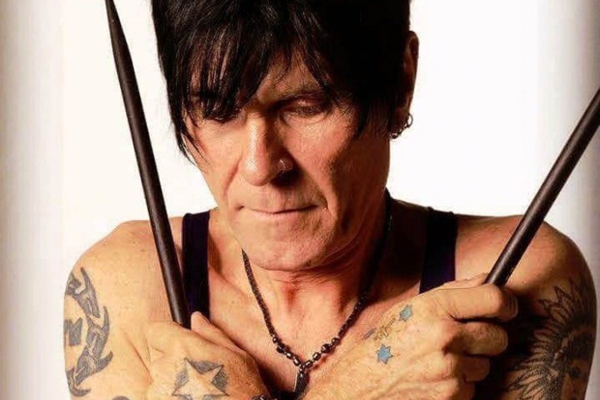 Paulo Ricardo lamenta morte de baterista do RPM; mas assessoria nega