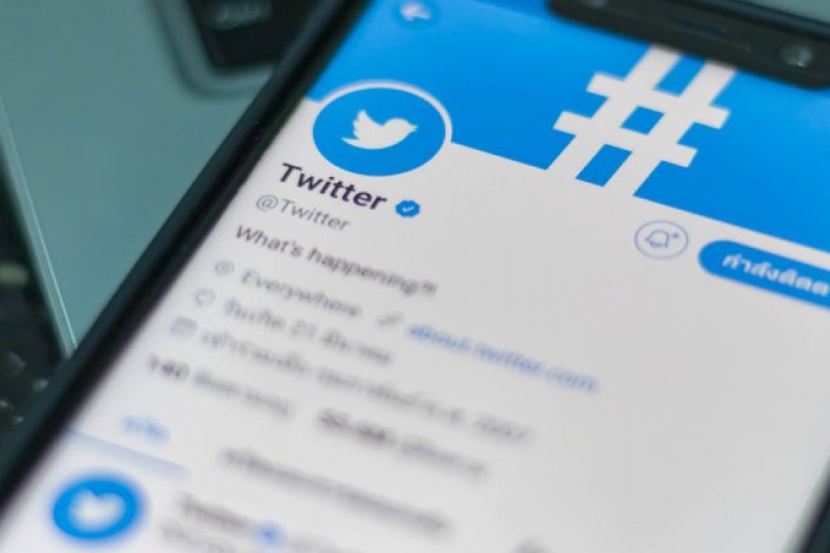 Twitter decide banir vídeos que mostram ataques da Rússia contra a Ucrânia