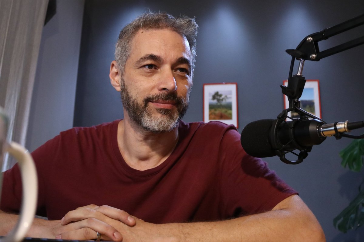 Ex-repórter da TV Globo lança canal no YouTube