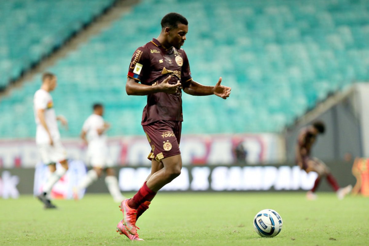 Bahia enfrenta Juazeirense no Adauto Moraes, neste domingo (27)