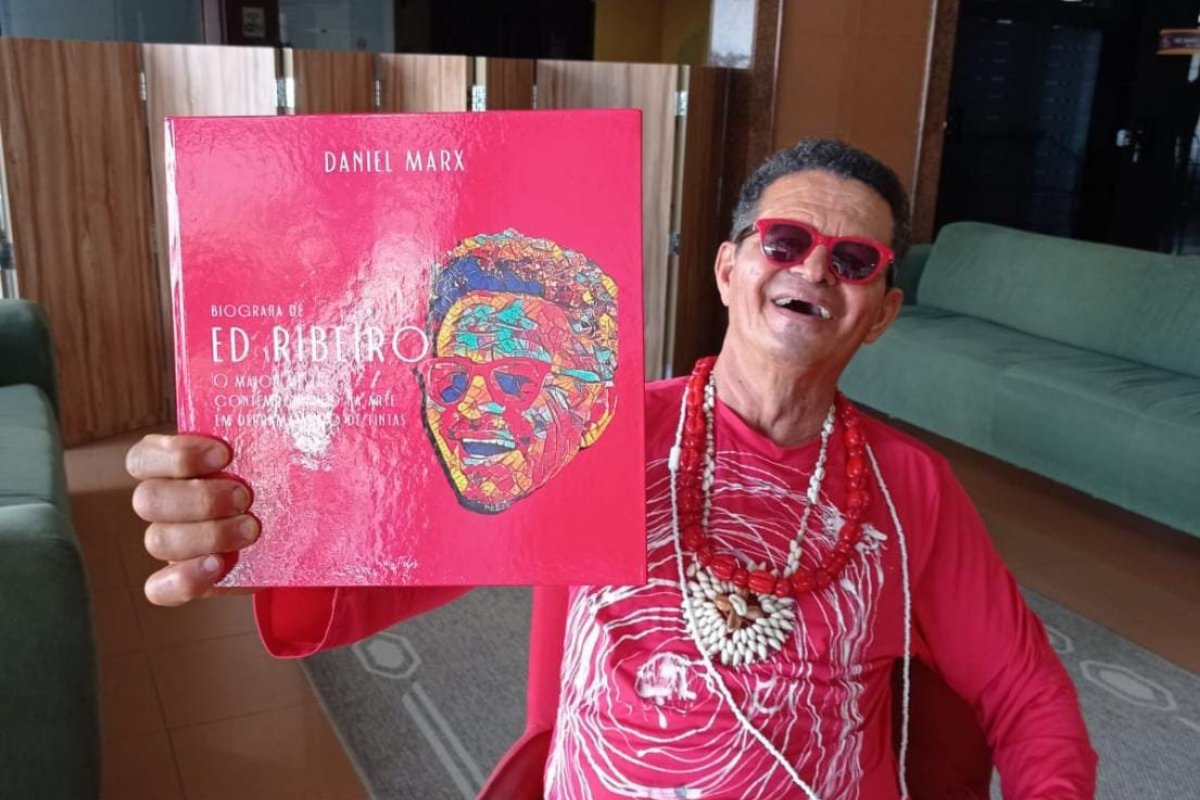 Justa homenagem! Artista Ed Ribeiro é homenageado em biografia que será lançada em São Paulo