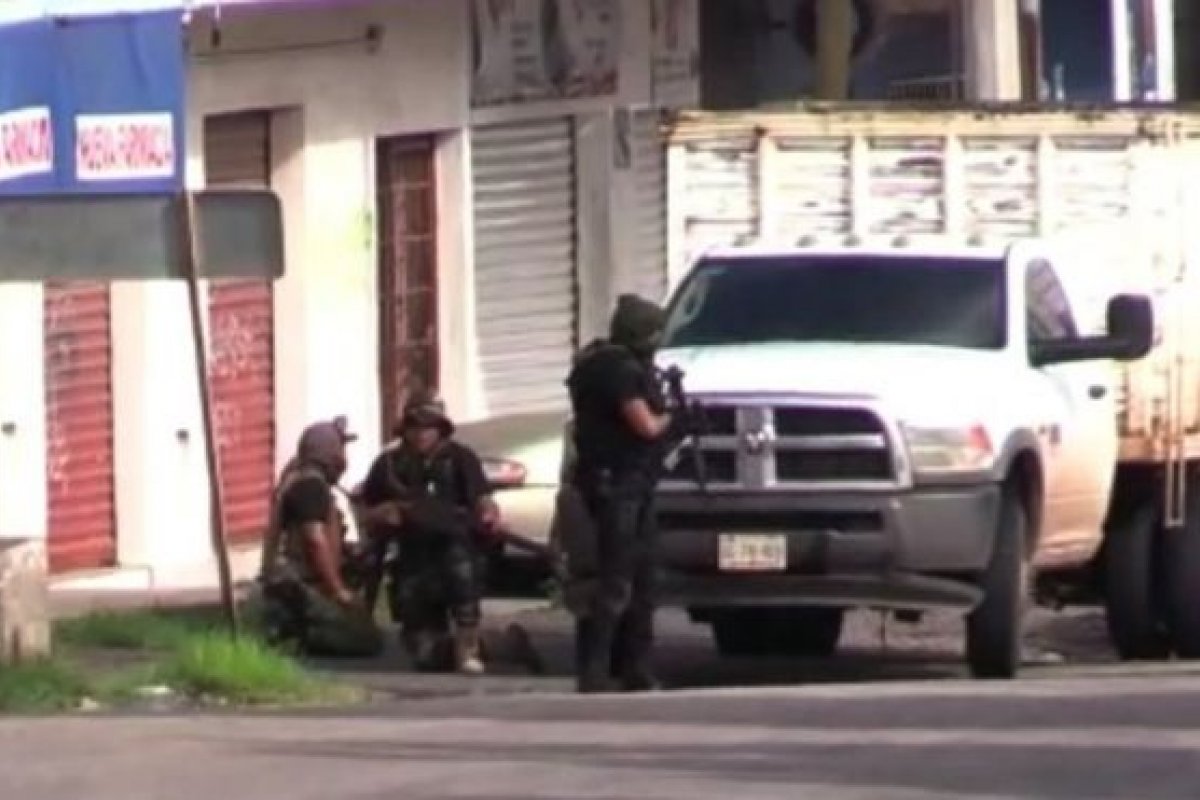 Polícia solta filho de 'El Chapo' após cartel aterrorizar cidade mexicana