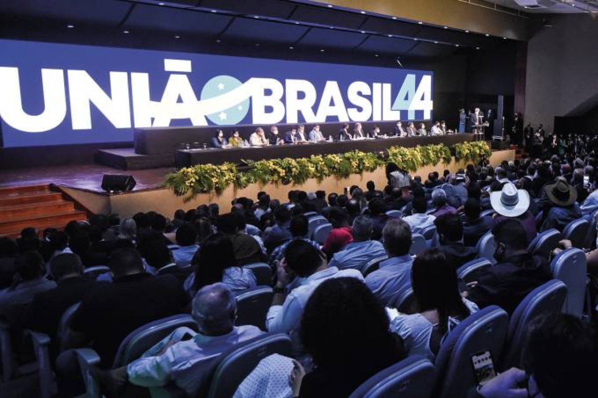 Eleições 2022: partidos devem receber R$ 4,9 bilhões do fundo eleitoral