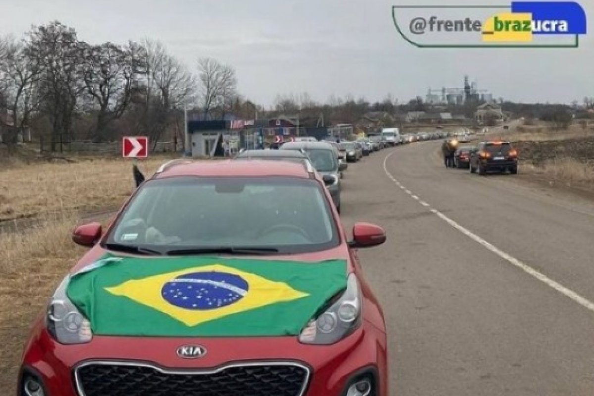 Grupo na Ucrânia cria rede de ajuda para resgatar brasileiros no país