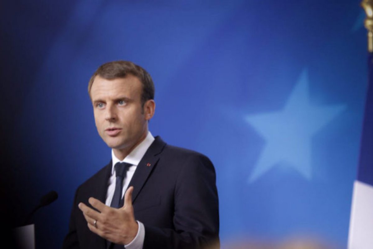 Emmanuel Macron confirma que vai tentar a reeleição na França