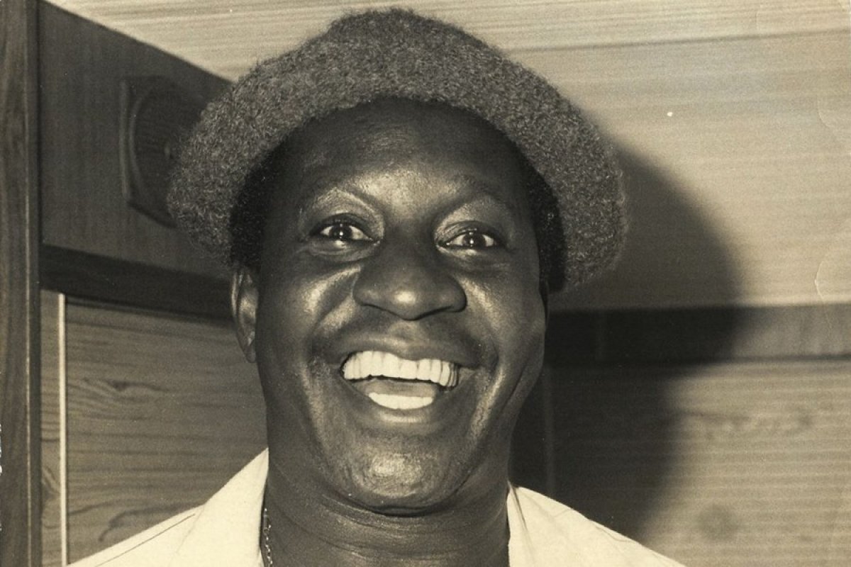 Teste de DNA confirma que dentista é filho de Mussum