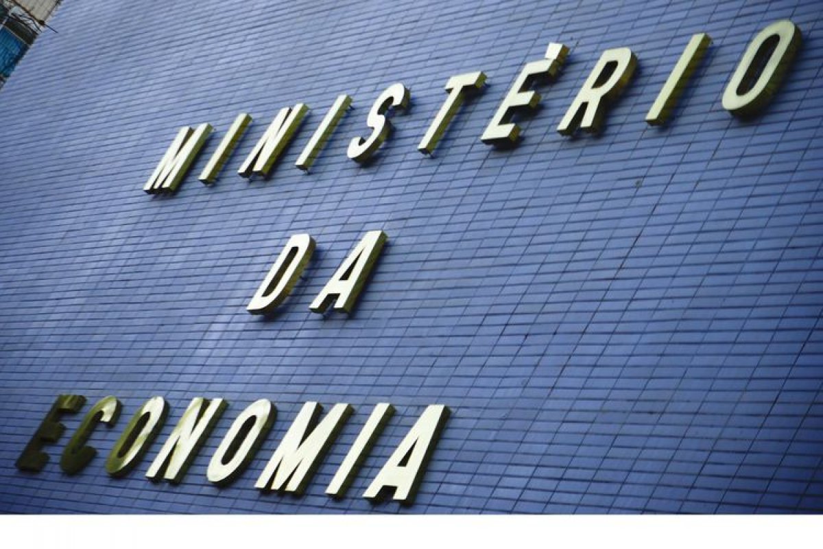 Ministério da Economia quer tornar Brasil um “porto seguro” em meio à guerra