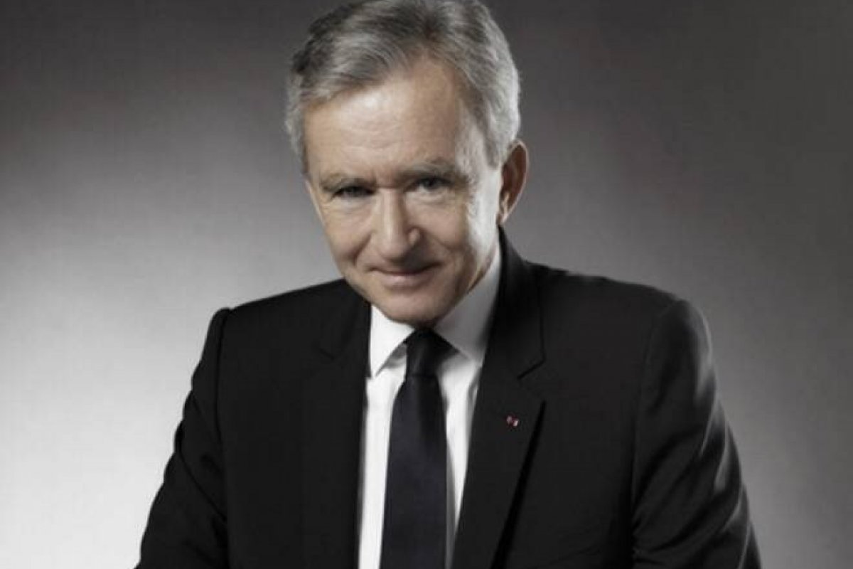 Corrente do bem: Grupo LVMH doa 5 milhões de euros para vítimas na Ucrânia