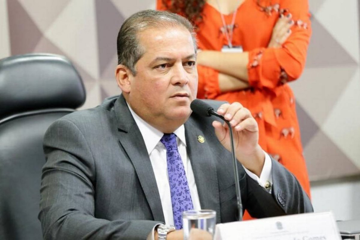 Novo líder do governo no Congresso fala em 'diálogo' para aprovar matérias