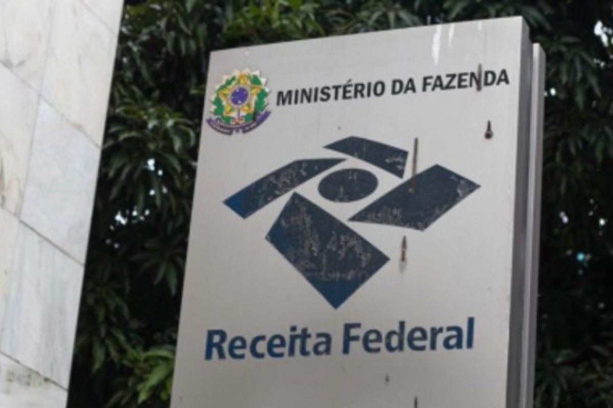 Imposto de Renda 2022: site fica instável no primeiro dia de entrega da declaração