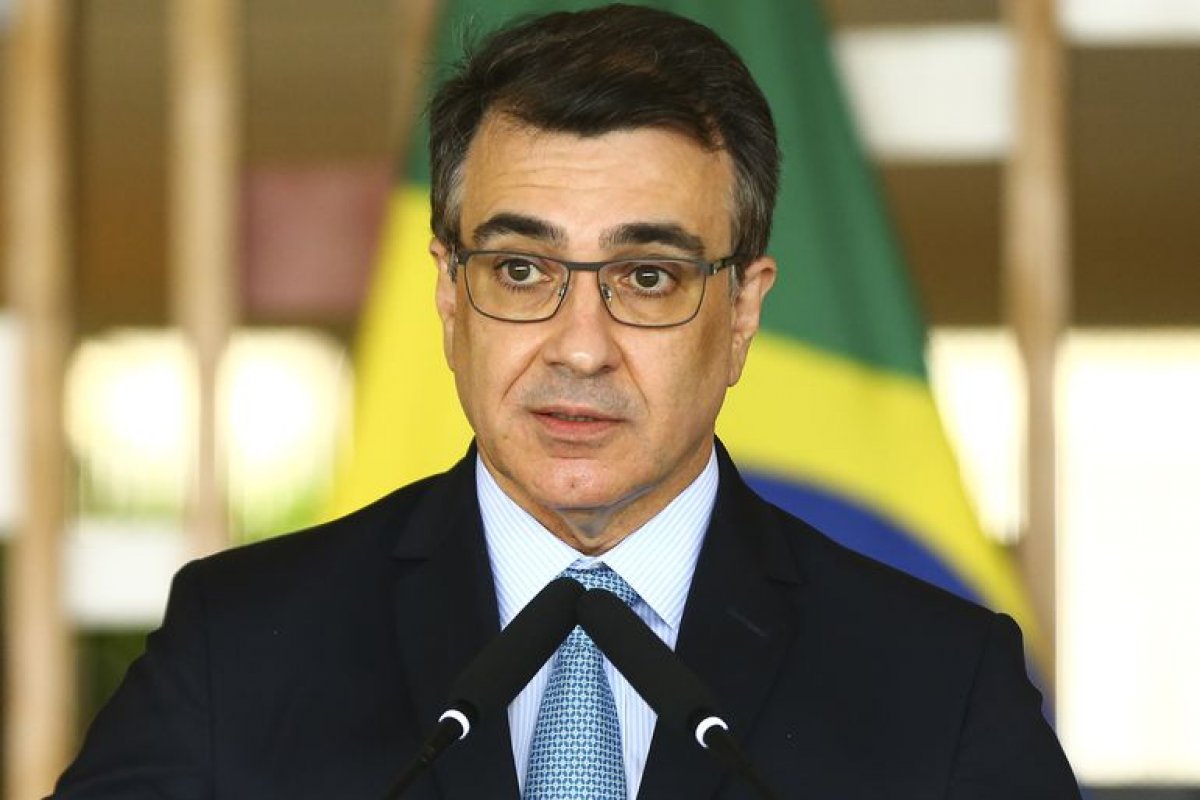 'Brasil quer paz na Ucrânia, mas não tomará partido', diz chanceler brasileiro