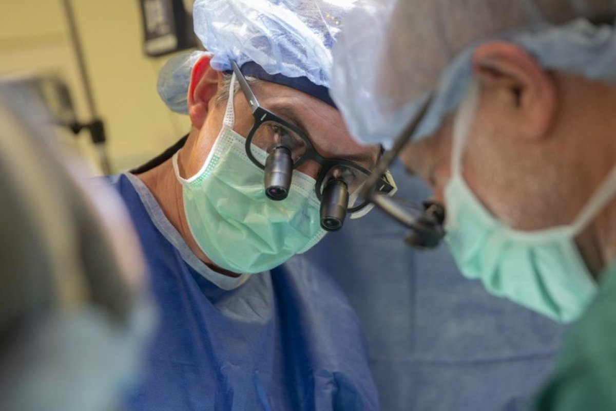 Nos EUA, bebê recebe primeiro transplante duplo da história com técnica para evitar rejeição