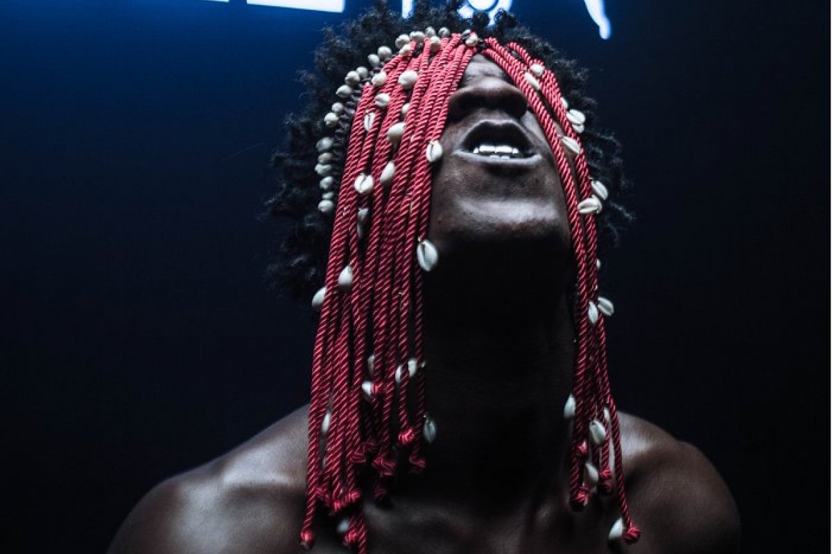 Vírus Carinhoso apresenta EP Capella na Casa Preta