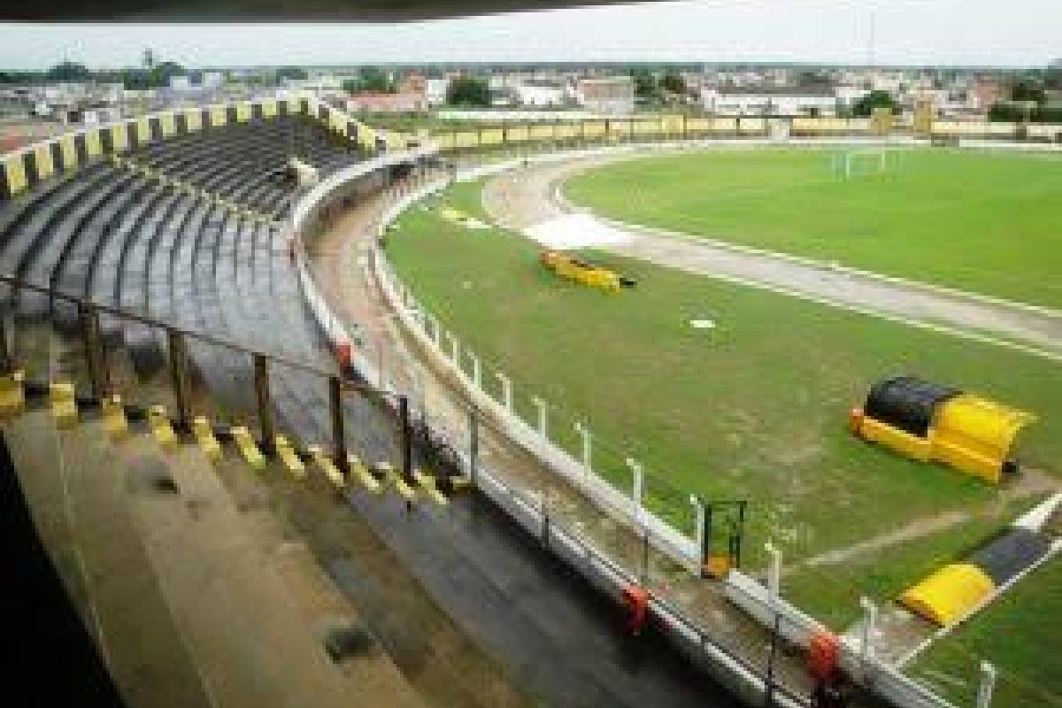 Vídeo: Vitória perde para o Doce Mel e desperdiça chance de entrar no G-4 do Baiano