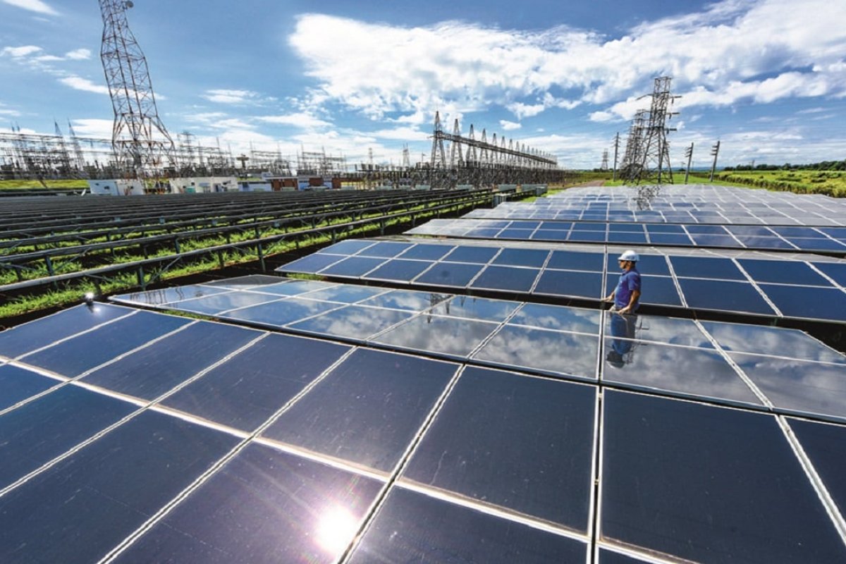 Geração solar no Brasil atinge 14 GW, aponta levantamento