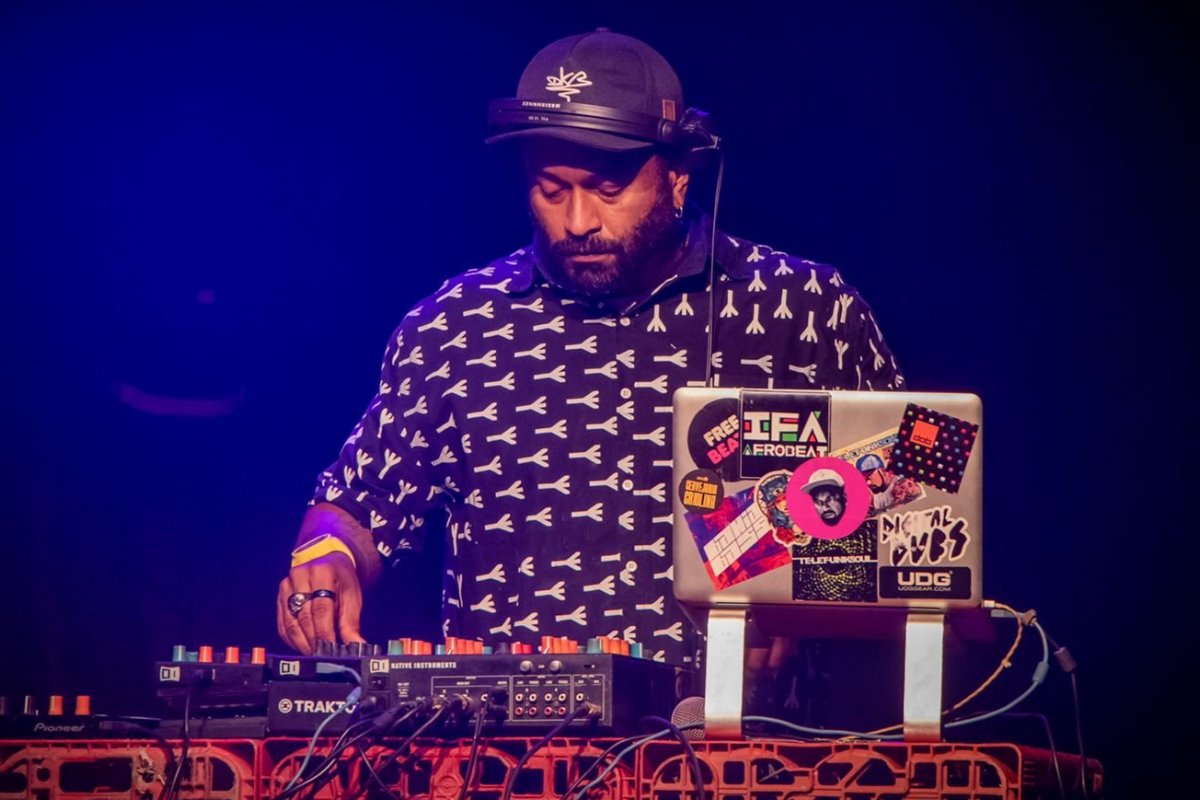 Gabi da Oxe, Sistema Paggotrap e Telefunksoul invadem o final de semana do Bombar