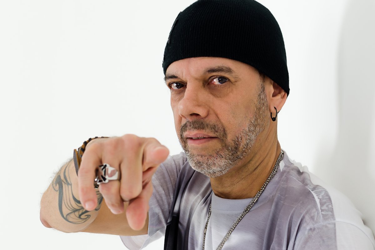 Scott estreia novo show com o melhor do rock nacional e internacional!