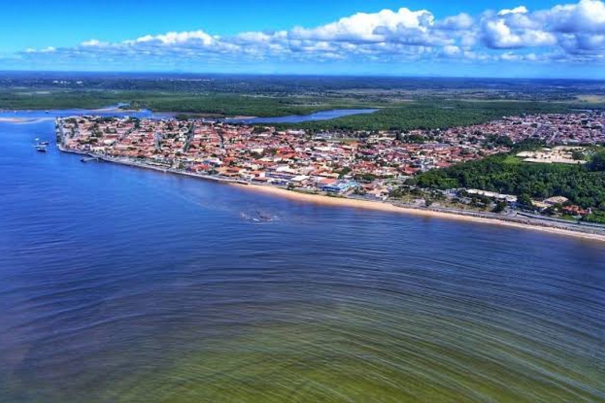 Porto Seguro retira obrigatoriedade de máscaras em lugares abertos
