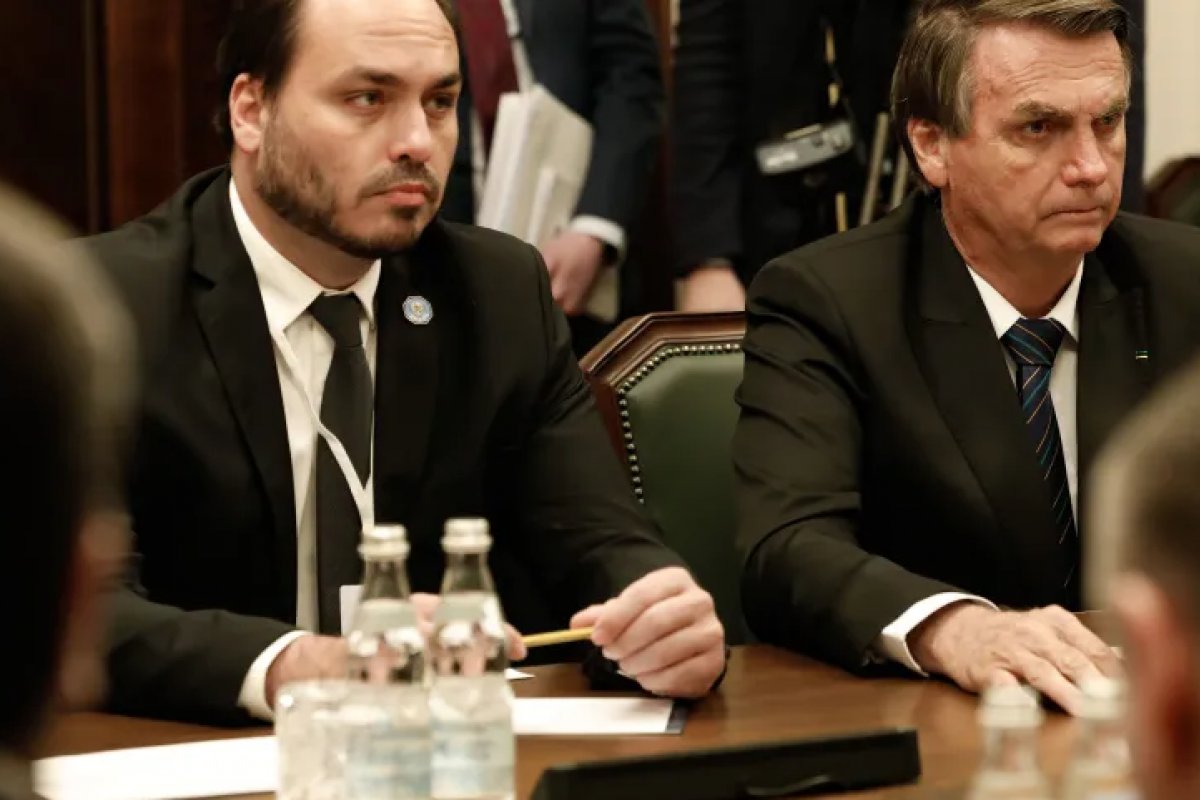 Câmara do RJ informa ao STF que viagem de Carlos Bolsonaro à Rússia foi convite do país