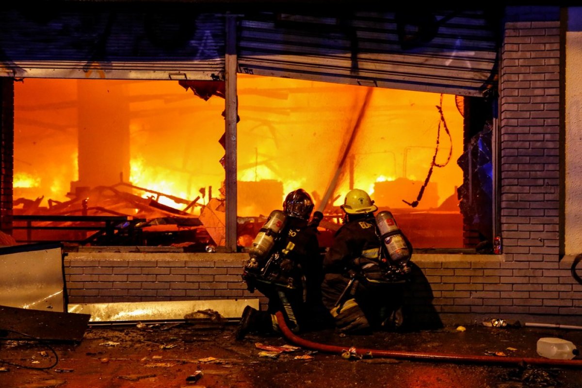 Três pessoas morrem durante incêndio no Chile 