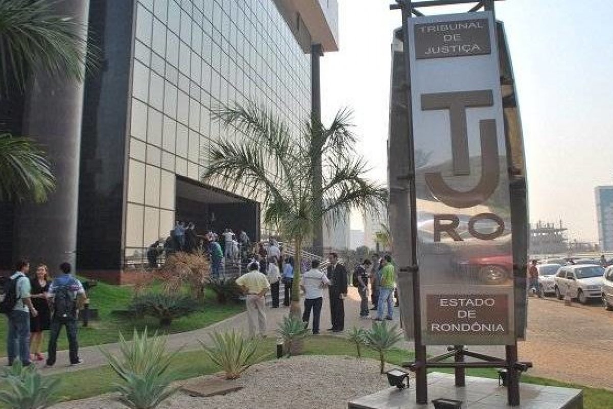 Juízes de Rondônia receberam mais de R$ 1 milhão em extras no mês de janeiro