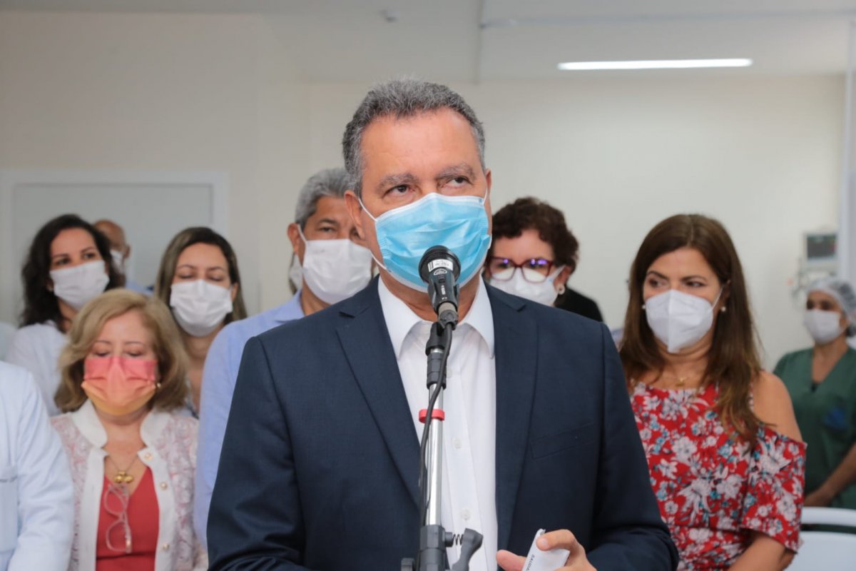 Rui desmente aliados e diz que conversou com todos da base para definir nome de candidato ao governo