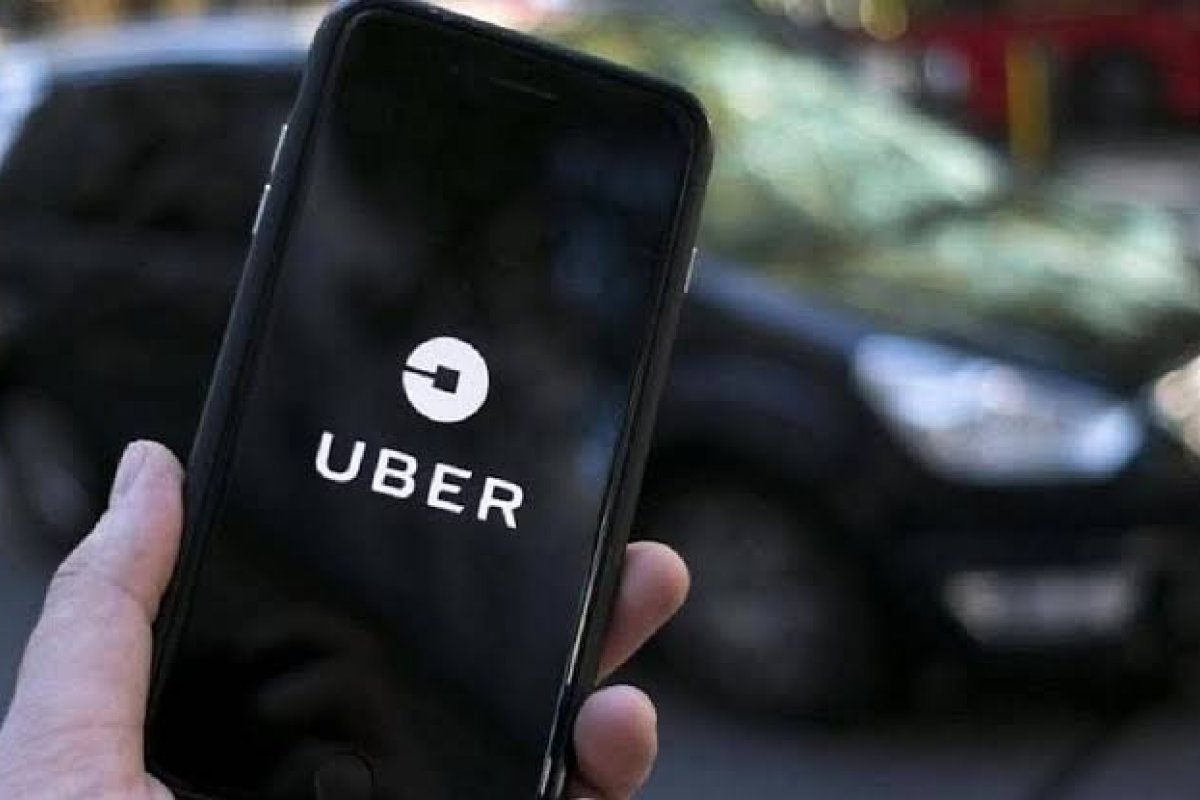 Após alta de combustível, Uber anuncia reajuste e viagens vão subir 6,5%