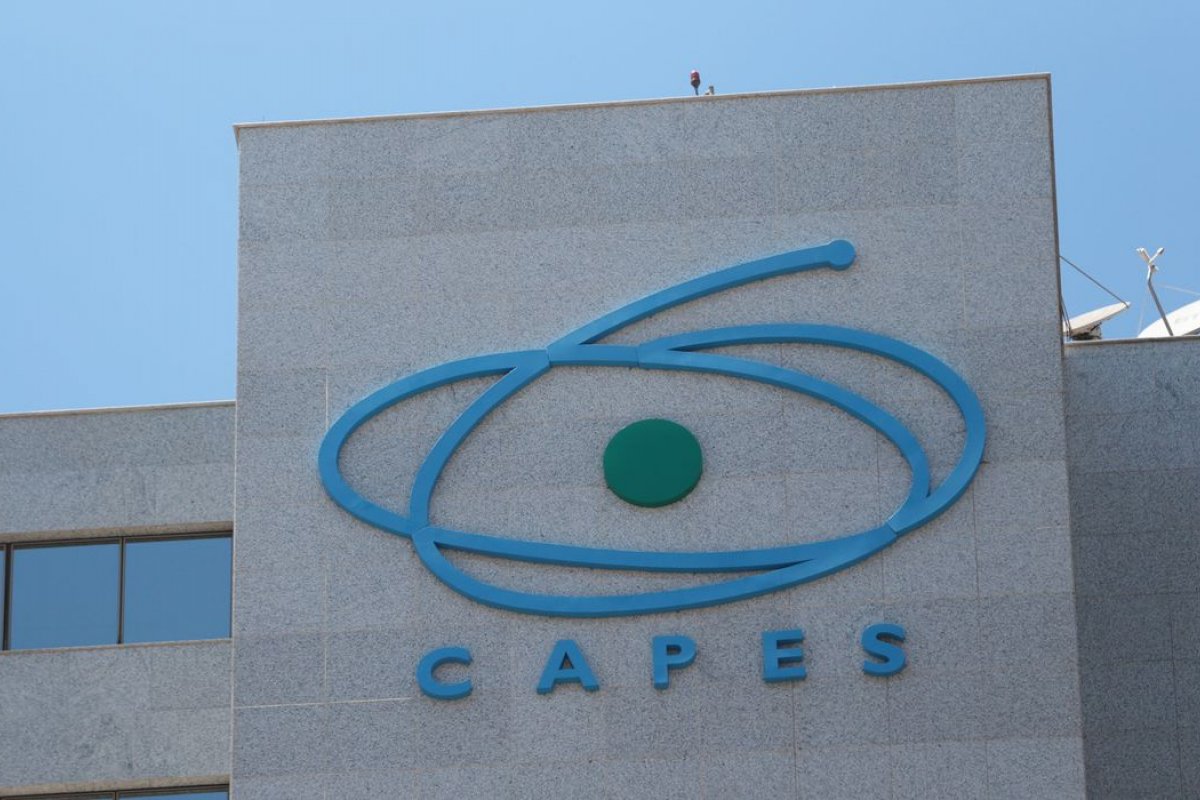 Capes abre edital para bolsas de pesquisa sobre mudanças climáticas