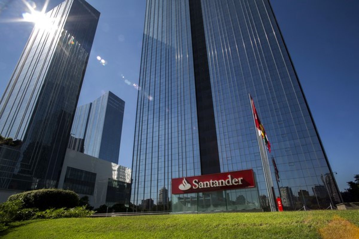 Santander faz acordo para barrar CPI da Sonegação Tributária em São Paulo